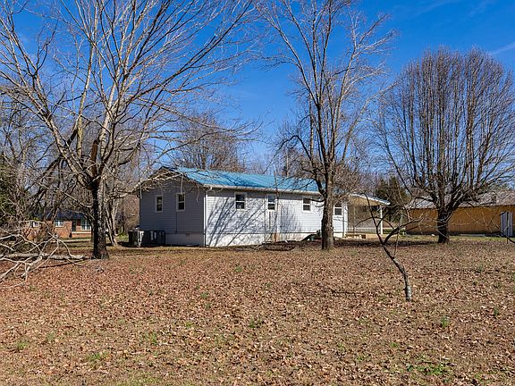 5th image of 674 Switzerland Rd