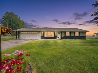 N4160 Peterson Rd, Freedom, WI 54130