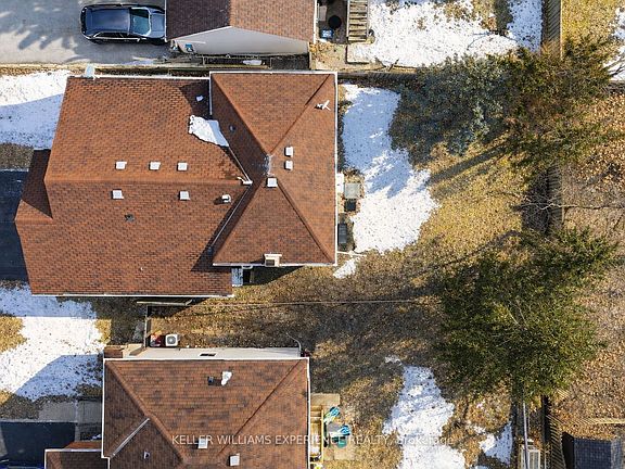 2nd image of 21 Knicely Rd