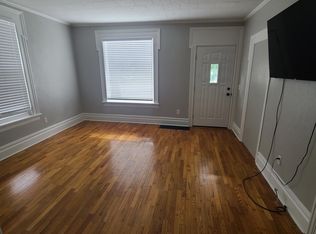 208 N Maple St, Flushing, MI 48433