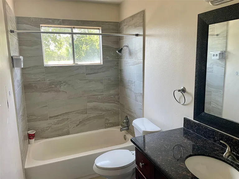 11615 Carvel Ln — Photo 11