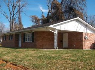 317 Moorland Dr, Johnson City, TN 37604