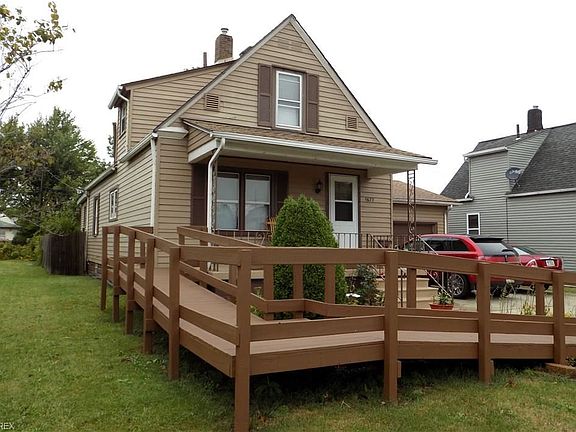 3rd image of 1677 E 33rd St