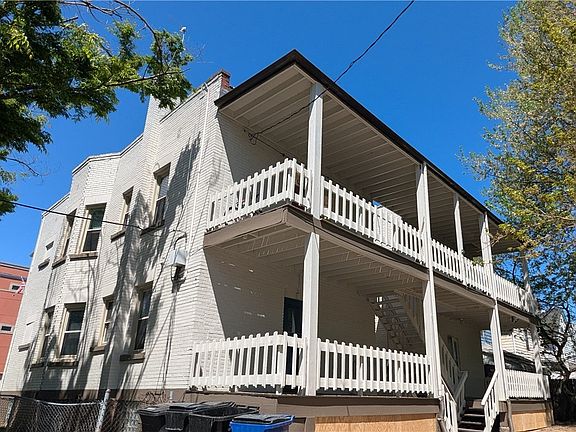 3rd image of 1463 W 84th St #4
