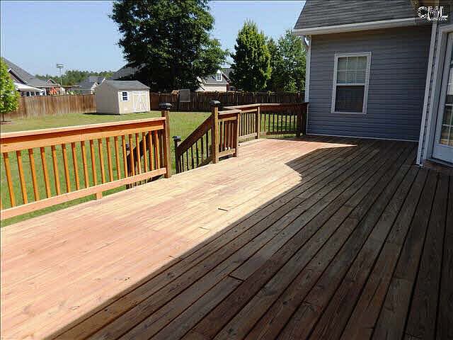 2nd image of 25 Landers Ln