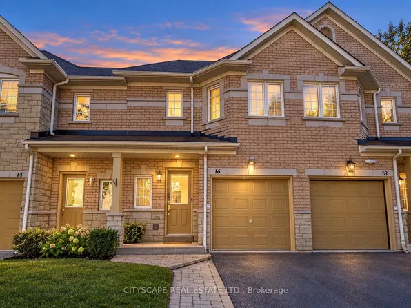 3150 Pinto Pl #16, Mississauga, ON L5B 0C9