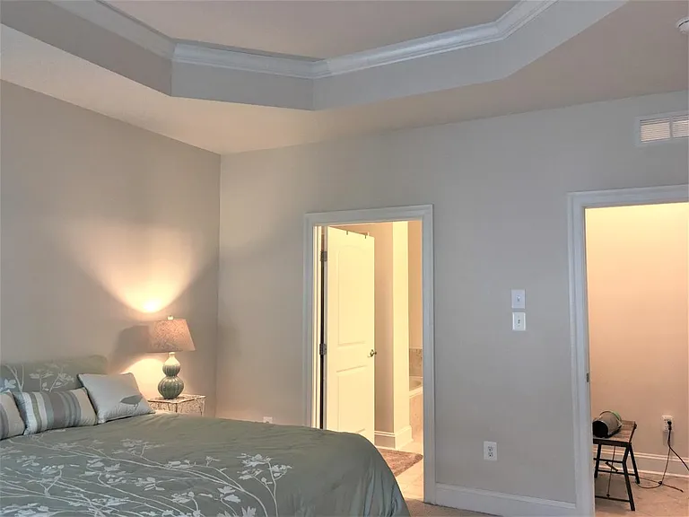 406 Samantha Dr — Photo 6