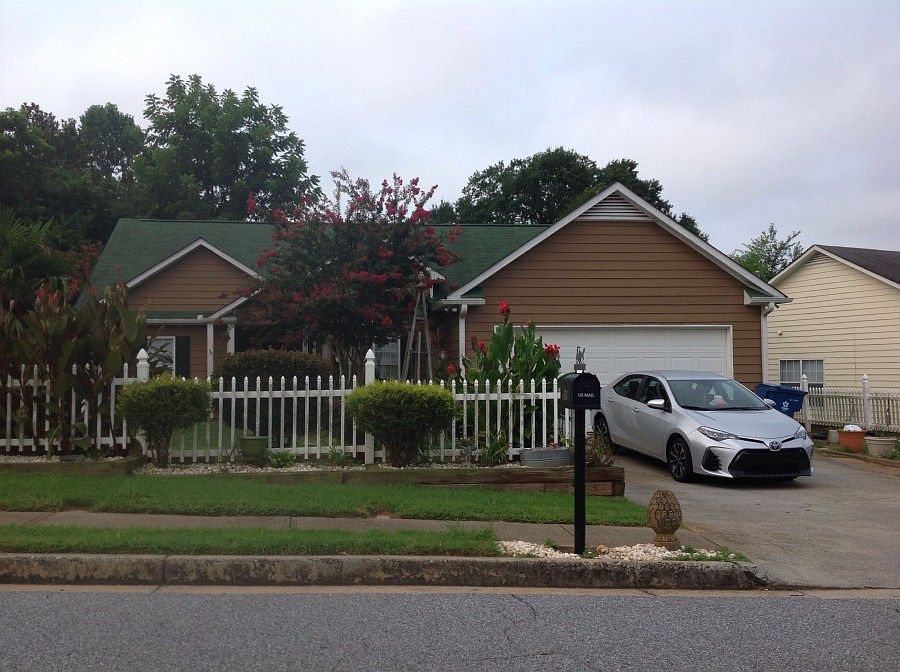 1st image of 610 Chatham Park Dr