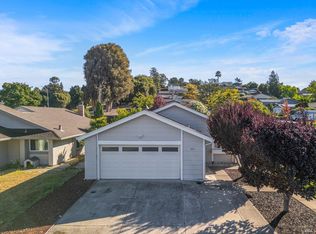 804 Coral Ridge Cir, Rodeo, CA 94572