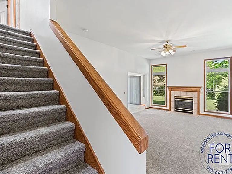 3263 Silverwood Dr — Photo 22