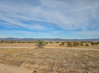 1130 S Don Luis Rd, Golden Valley, AZ 86413