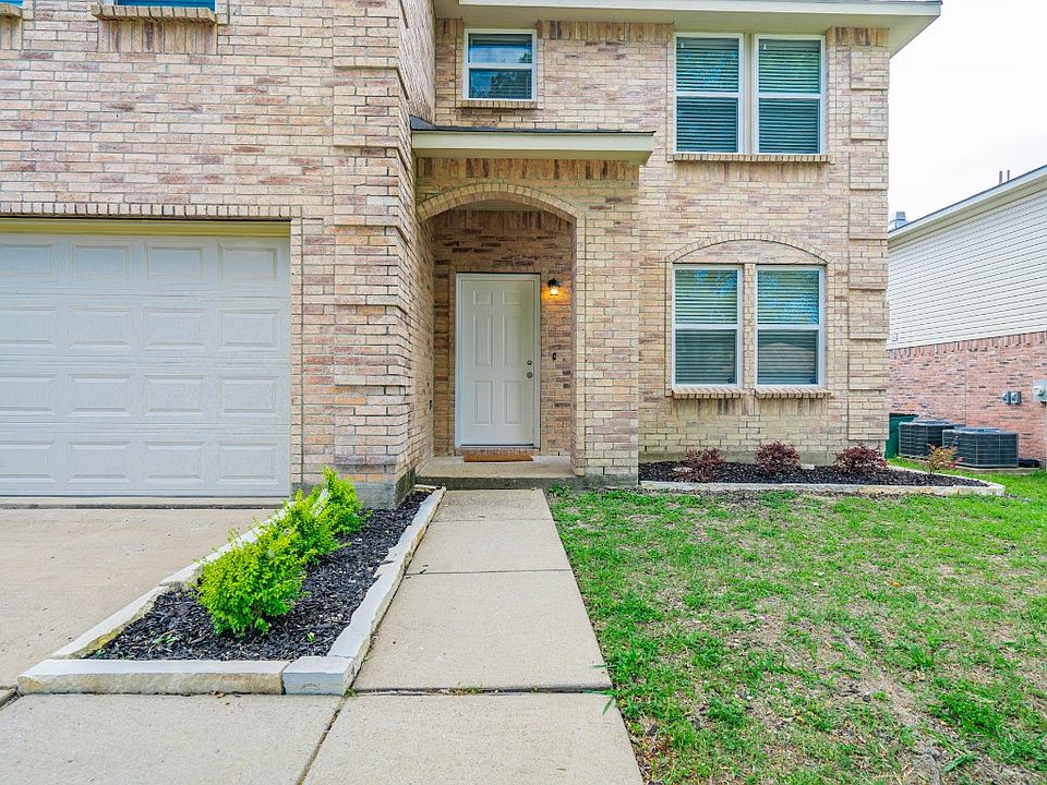 1st image of 525 Rocky Springs Dr