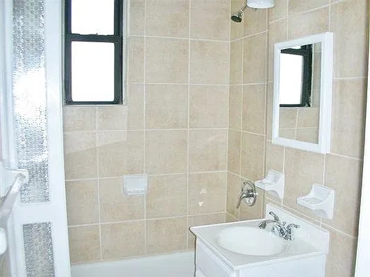 Rented by Azure Realty NY LLC | media 21