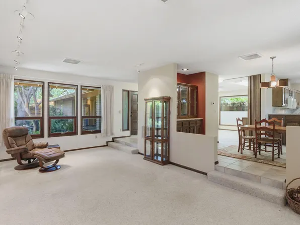 1325 NW Lawnridge Ave, Grants Pass, OR 97526