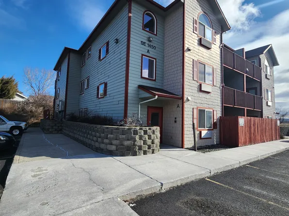 1450 SE Harvest Dr, Pullman, WA