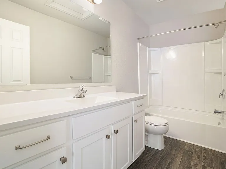 1335 Sturgeon Point — Photo 35