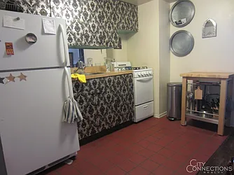 Rented by City Connections Realty