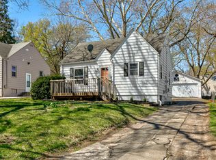 1734 45th St, Des Moines, IA 50310