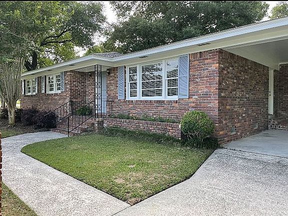 4th image of 6700 Fleetwood Dr