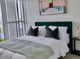 560 Rideau St #523, Ottawa, ON K1N0G3