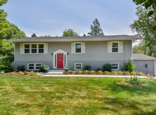 3N251 Cuyahoga Ter, West Chicago, IL