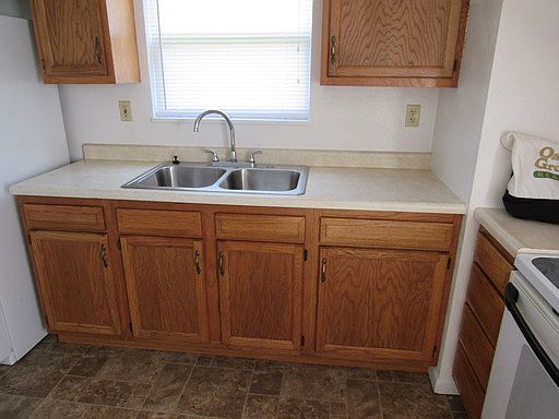 2nd image of 1647B Willis Dr