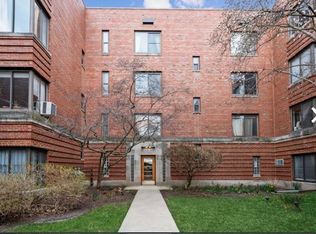 1224 W Chase Ave, Chicago, IL 60626