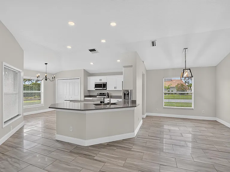 1434 Hatcher Loop Dr — Photo 28