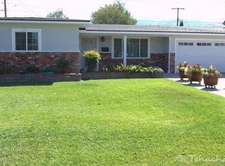 204 Brentwood Dr, Tehachapi, CA 93561