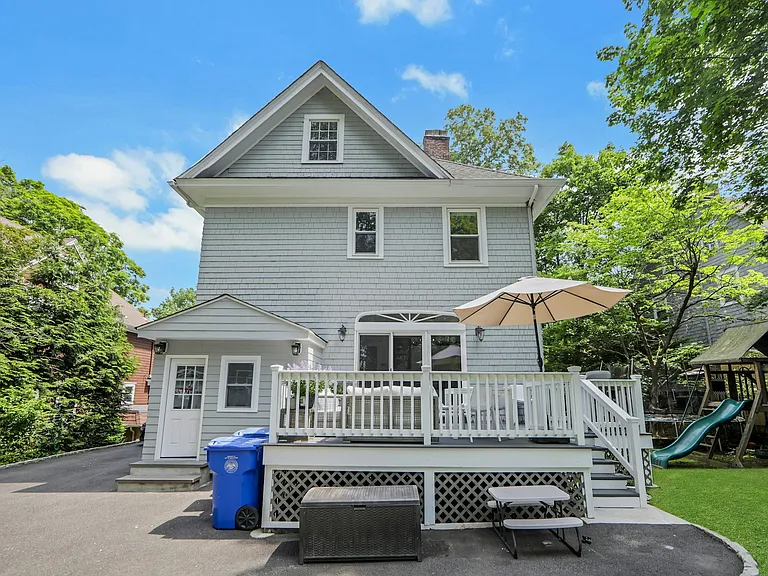 78 Franklin St — Photo 10