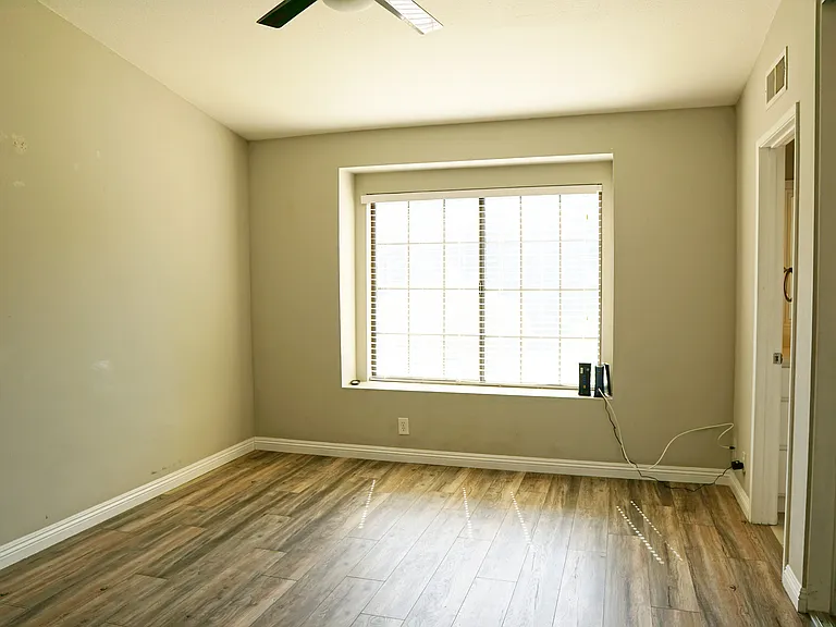34089 Calle Mora — Photo 11