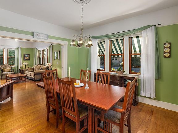 5th image of 484 4th St E