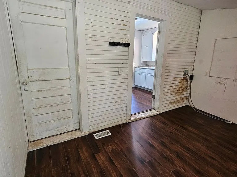 2503 N Delaware Ave — Photo 24