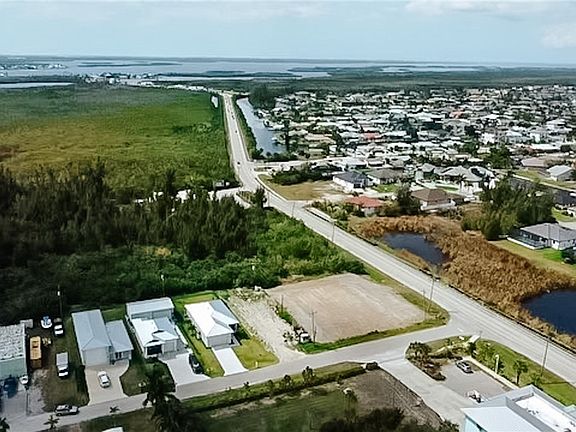 3rd image of 11981 Scallop Dr