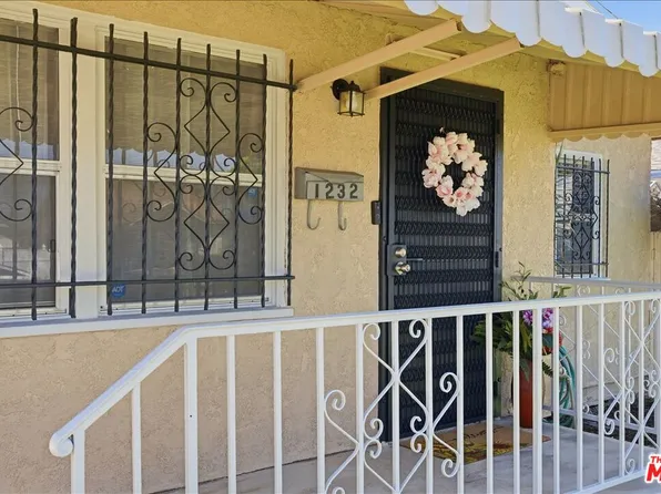 1232 W 74th St, Los Angeles, CA 90044