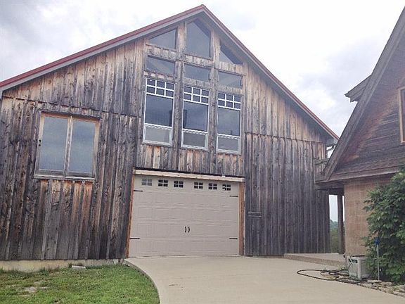 5th image of 595 Holladay Ln