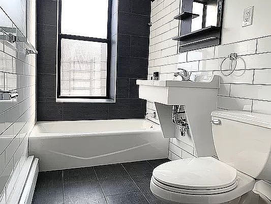 4th image of 215 E 164th St APT 4S