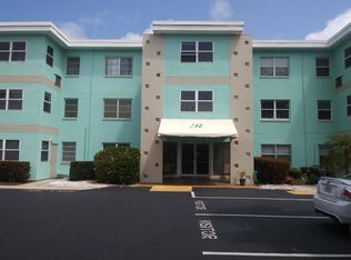 11447 Park Blvd APT 101, Seminole, FL 33772