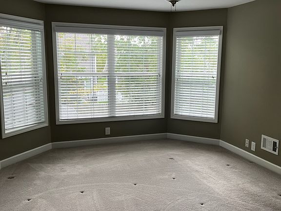 2nd image of 1510 Chapin Ave