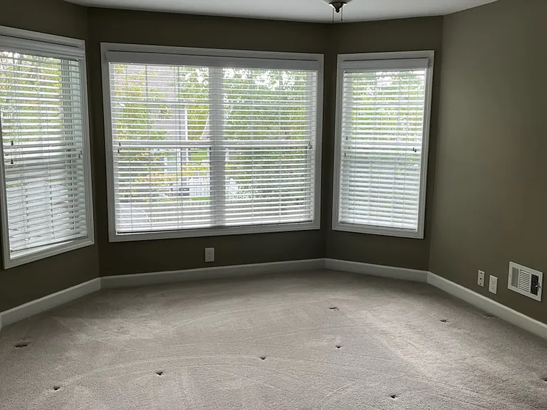 1510 Chapin Ave — Photo 2
