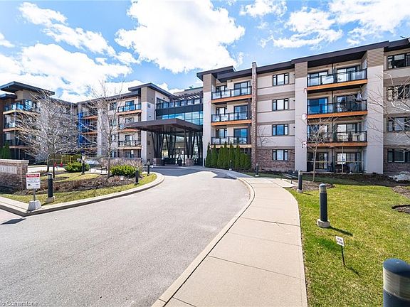 3rd image of 128 Garden Dr Unit 420