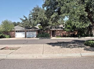 904 W Pecan Ct, Midland, TX 79705