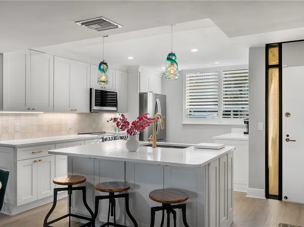 1825 Tarpon Ln APT H106, Vero Beach, FL 32960