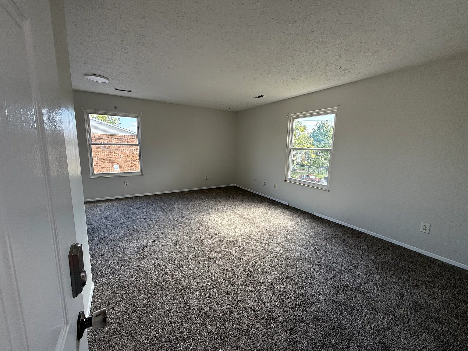 1 bed, $750 — Photo 1