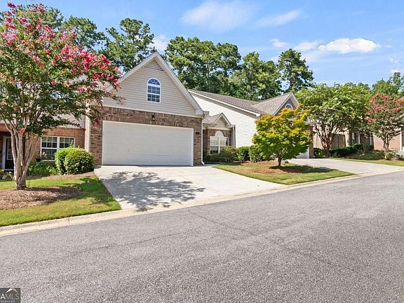 3rd image of 4617 Eden Ridge Dr