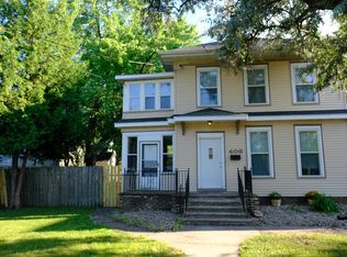 406 Sherry St, Neenah, WI 54956
