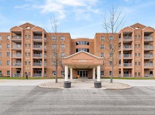3795 Southwinds Dr #302, Windsor, ON N9G2N7