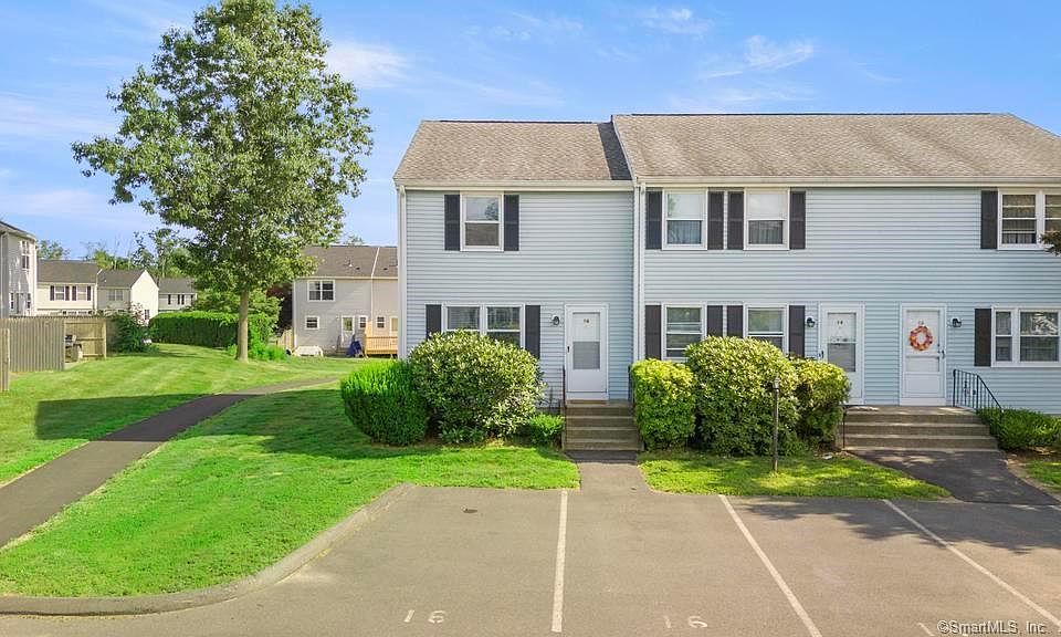1st image of 16 Meadowrue Drive #16