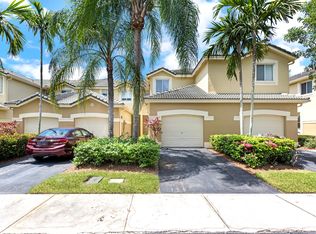 2231 Cordoba Bnd, Fort Lauderdale, FL 33327