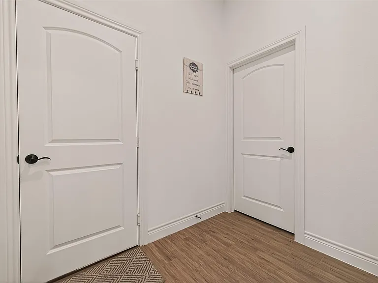 7319 Woodlark Ridge Dr — Photo 20